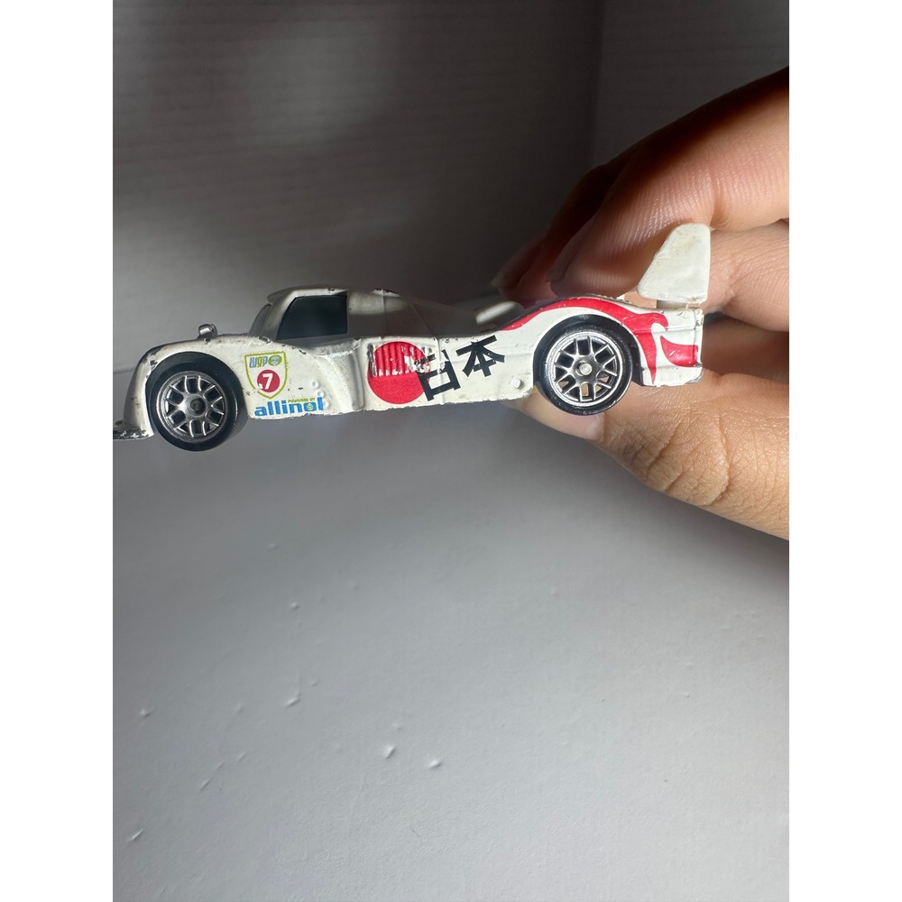 Disney Pixar Cars Shu Todoroki World Grand Prix White Red - Picture 3 of 9